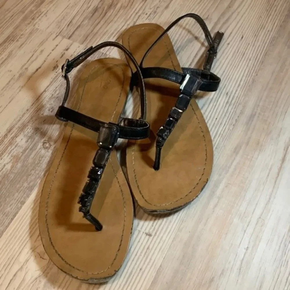 Mossimo Sandals - Picture 1 of 5